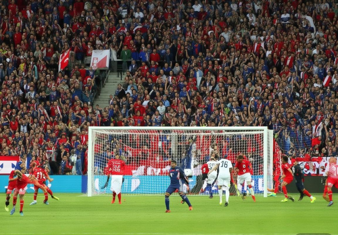 2018年秘鲁VS苏格兰：激情碰撞的国际足球对决回顾(图1)